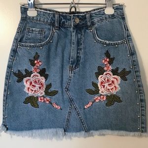 Missguisded Floral Studded Denim Skirt